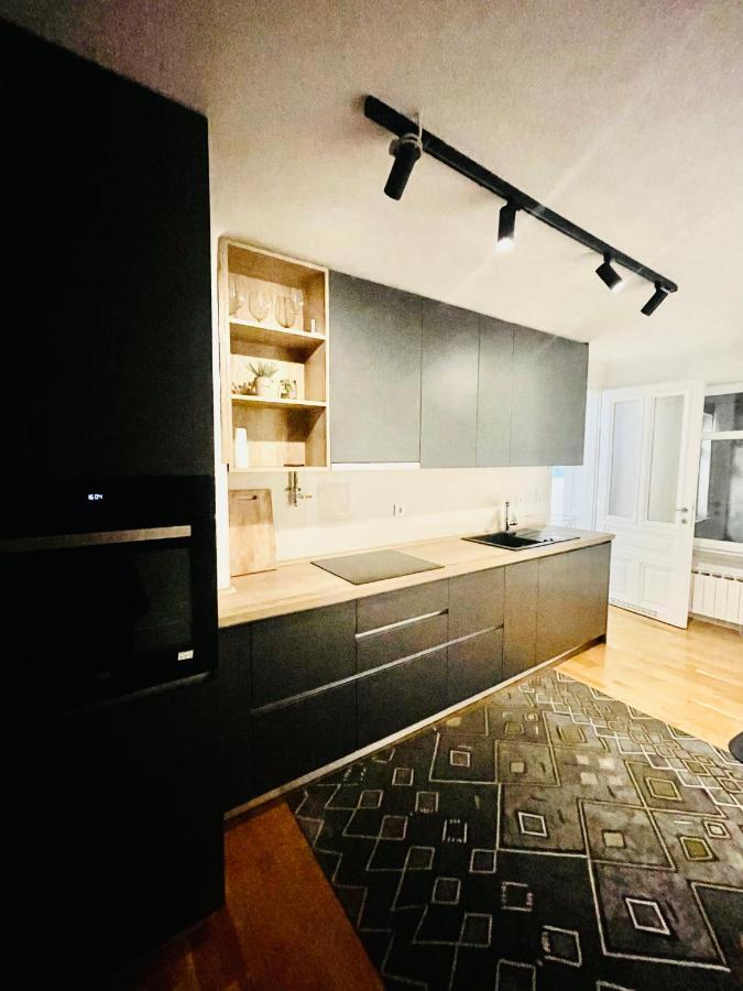 Appartement Ferhadija Lounge à Sarajevo Extérieur photo