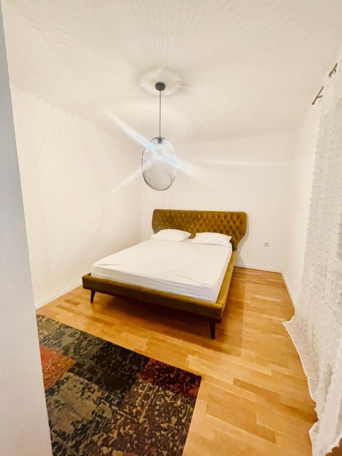 Appartement Ferhadija Lounge à Sarajevo Extérieur photo