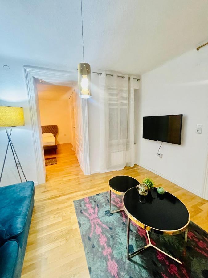 Appartement Ferhadija Lounge à Sarajevo Extérieur photo